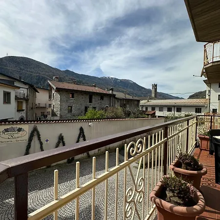 Ferienwohnung Casa Vm Edolo Exterior foto